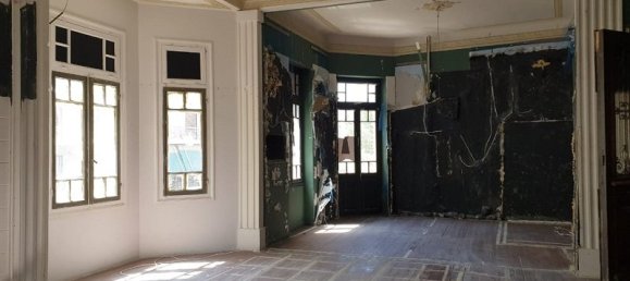 533m² Property in Athens, Greece No. 4391 2