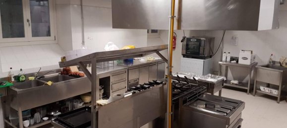 5 rooms Commercial property in Rome, Italy No. 301553 6