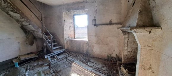 2 bedrooms House in Filattiera, Italy No. 355298 11