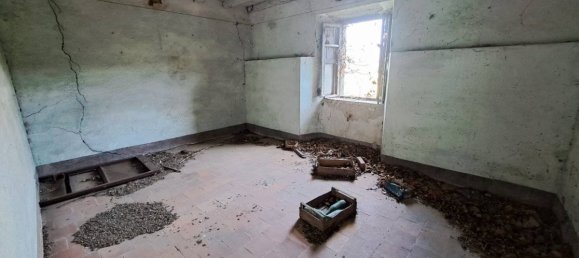 2 bedrooms House in Filattiera, Italy No. 355298 10