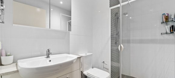 1 bedroom Apartment in Phillip, Australia No. 726 6