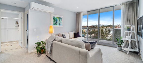 1 bedroom Apartment in Phillip, Australia No. 726 7