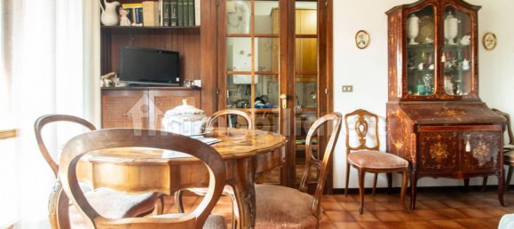 3 غرف نوم شقة في Bologna, Italy رقم 23665 7