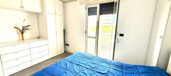 3-salle Maison à Valenzano, Italy No. 257785 3