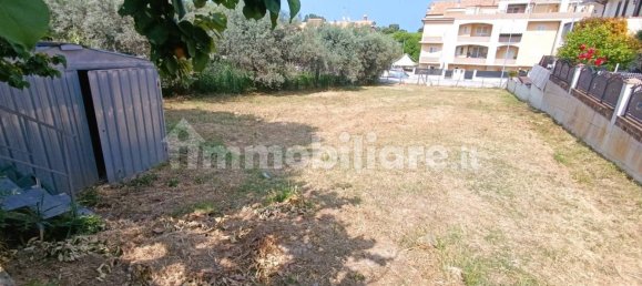 Terrain à Tortoreto, Italy 700m² No. 343604 2