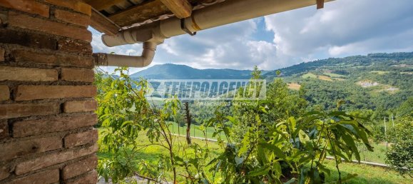3 bedrooms Duplex in Serramazzoni, Italy No. 372268 4