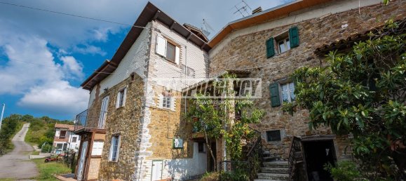 3 bedrooms Duplex in Serramazzoni, Italy No. 372268 40