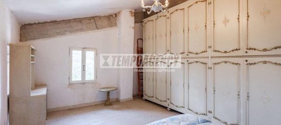 3 bedrooms Duplex in Serramazzoni, Italy No. 372268 36