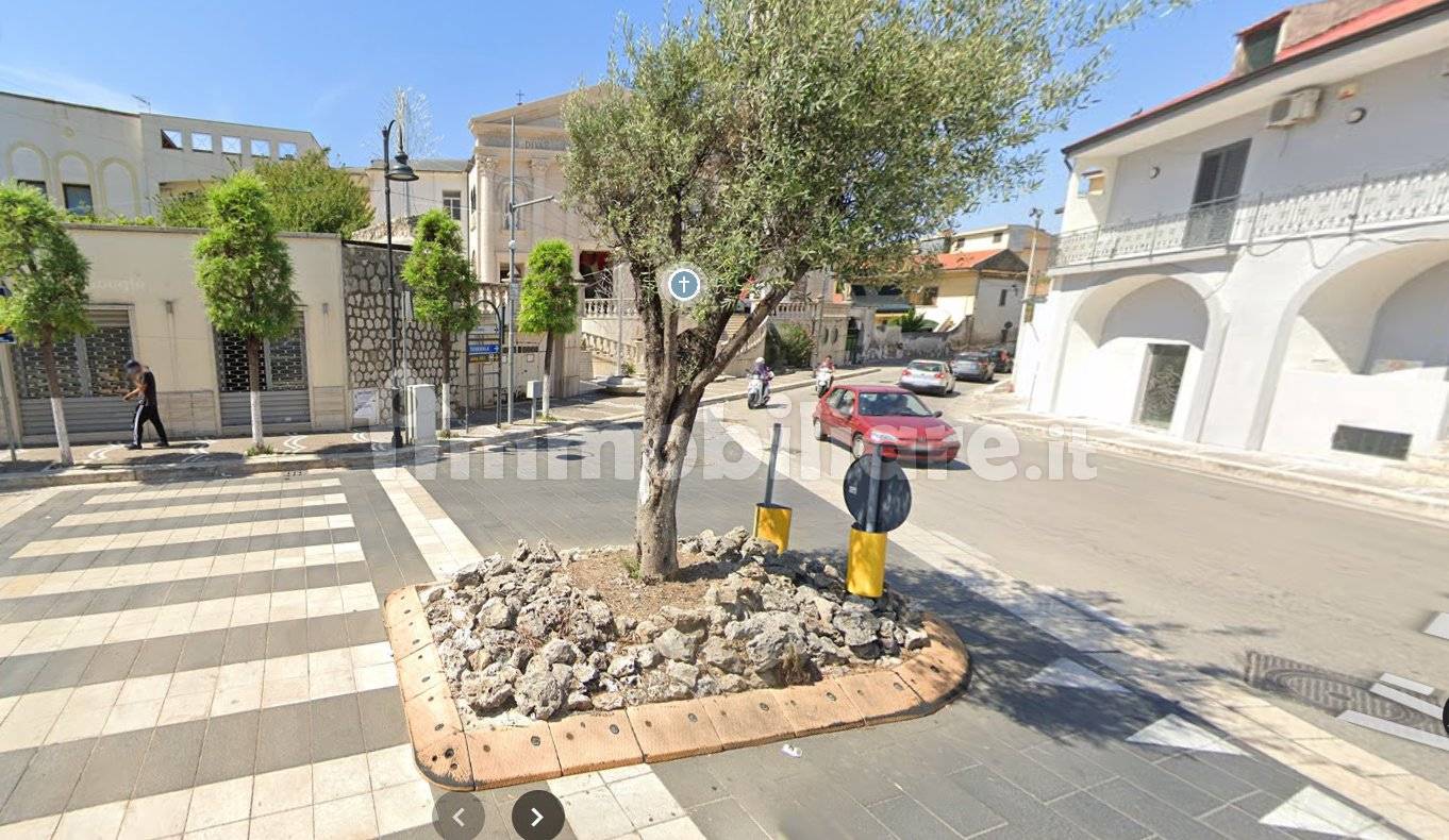 1 room Commercial property in Cave, Italy No. 333840