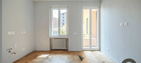 3 bedrooms Apartment in Milan, Italy No. 380903 9