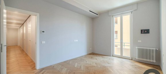 3 bedrooms Apartment in Milan, Italy No. 380903 28