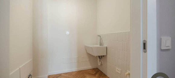 3 bedrooms Apartment in Milan, Italy No. 380903 27