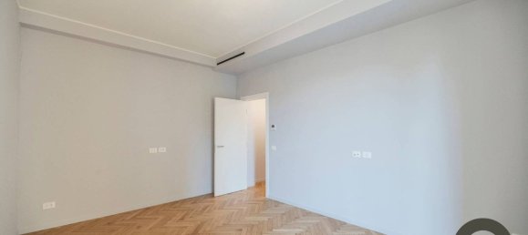 3 bedrooms Apartment in Milan, Italy No. 380903 26