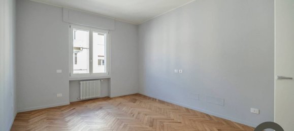 3 bedrooms Apartment in Milan, Italy No. 380903 17