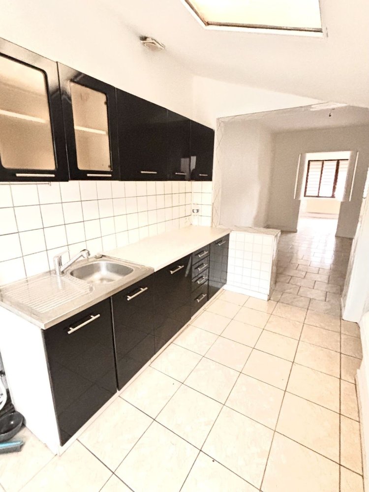 2 bedrooms Townhouse in Haillicourt, France No. 217413