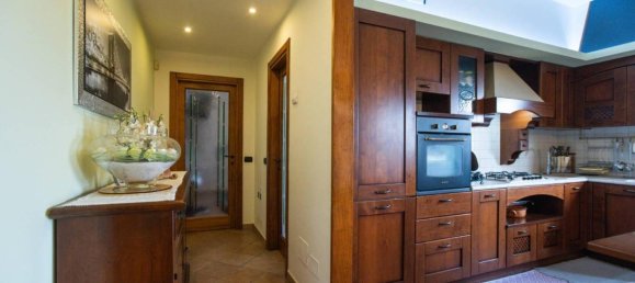 2-salle Appartement à Settala, Italy No. 92655 11