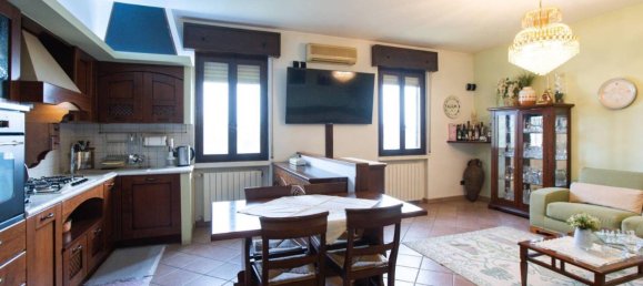 2-salle Appartement à Settala, Italy No. 92655 4