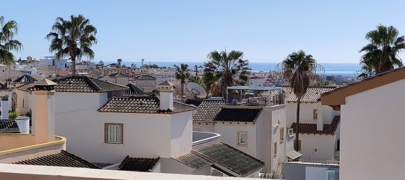 4 chambres Villa à Villamartin, Spain No. 12247 9