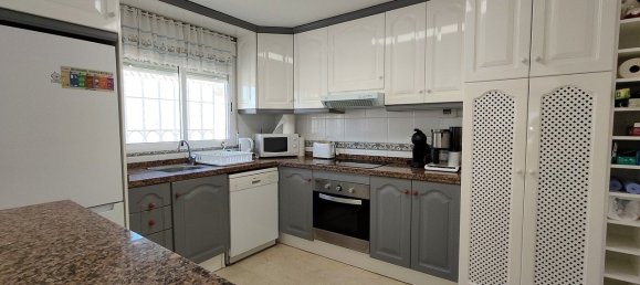 4 chambres Villa à Villamartin, Spain No. 12247 6