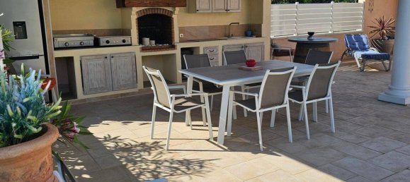 6 Schlafzimmer Villa in Mouans-Sartoux, France, Nr. 325815 3