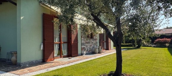 3 rooms House in Terno d'Isola, Italy No. 338628 14