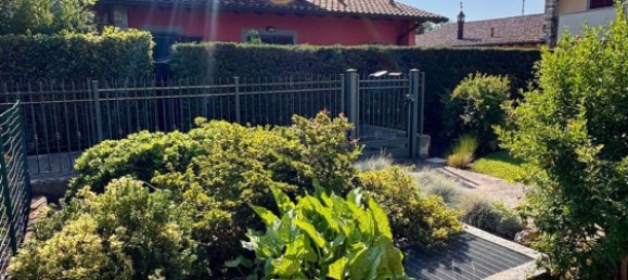 3 rooms House in Terno d'Isola, Italy No. 338628 4