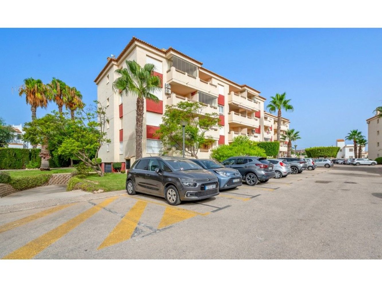 Apartamento T2 em Alicante, Spain N.º 239187