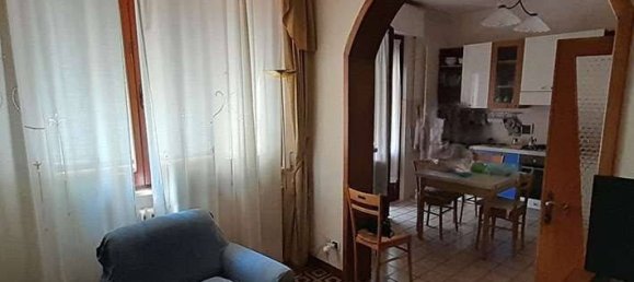 3 غرف نوم شقة في Arezzo, Italy رقم 321211 2