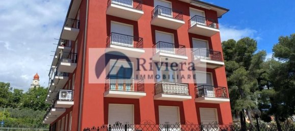 4 bedrooms Apartment in San Bartolomeo al Mare, Italy No. 348280 3