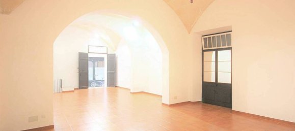 Propiedad comercial en Ciutadella De Menorca, Spain 244 m² No. 3957 3