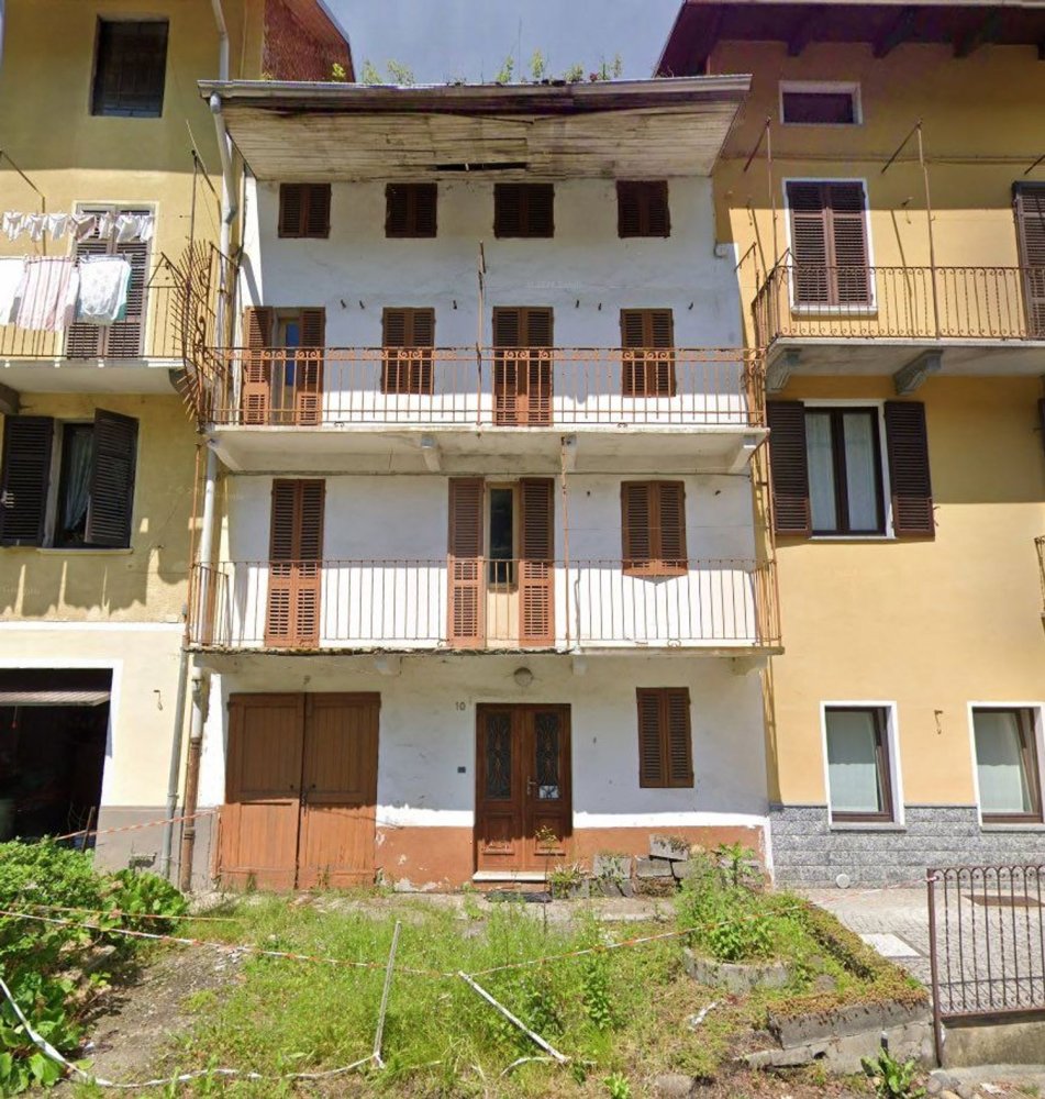 2 rooms House in Veglio, Italy No. 229904