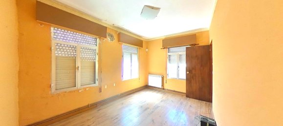 Moradia em banda T4 em Puente de Domingo Florez, Spain N.º 86960 6