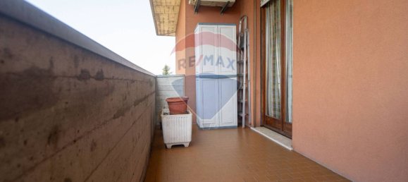 Apartamento de 2 dormitorios en Parma, Italy No. 313540 12