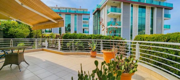 Appartement 4+1 à Kargicak, Turkey No. 17832 28