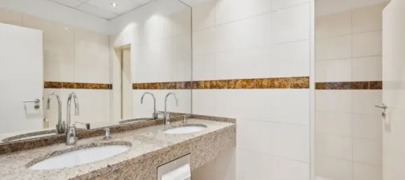 2022m² Commercial property in Wandsbek, Germany No. 274216 11