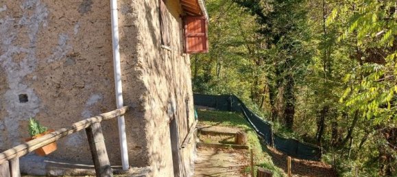 3 rooms House in Stazzema, Italy No. 234160 14