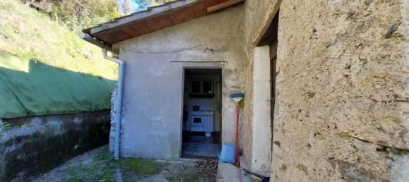 3 rooms House in Stazzema, Italy No. 234160 2