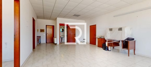  Commercial property in Russi, Italy No. 350473 3