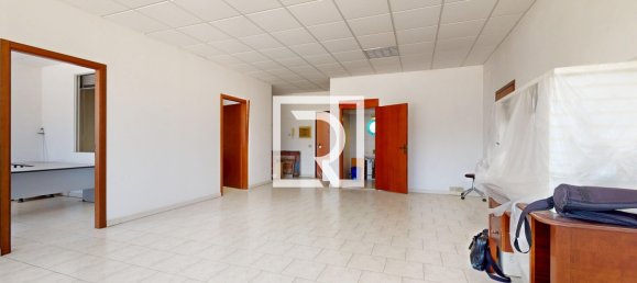  Commercial property in Russi, Italy No. 350473 4