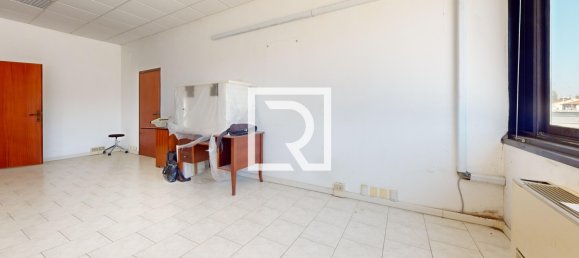  Commercial property in Russi, Italy No. 350473 15
