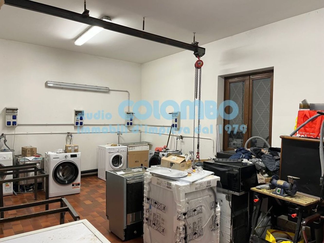 Armazém em Brescia, Italy 350 m² N.º 277930