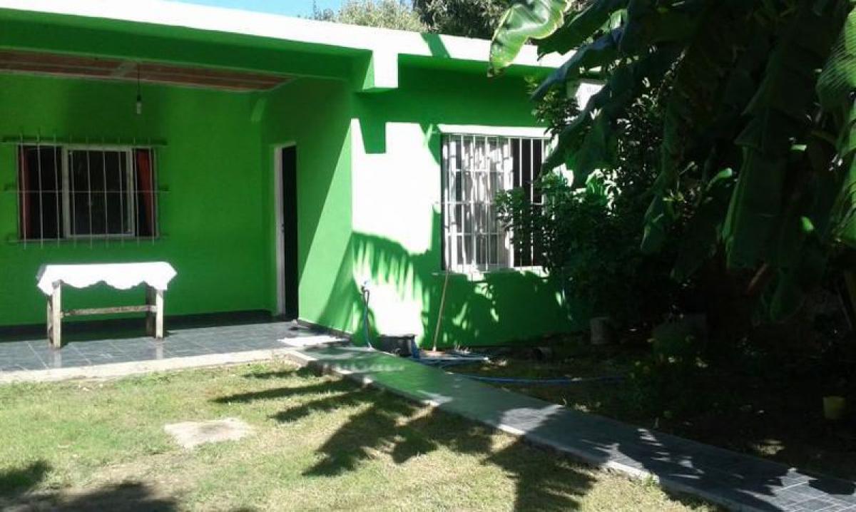 3 bedrooms House in Moreno, Argentina No. 14909