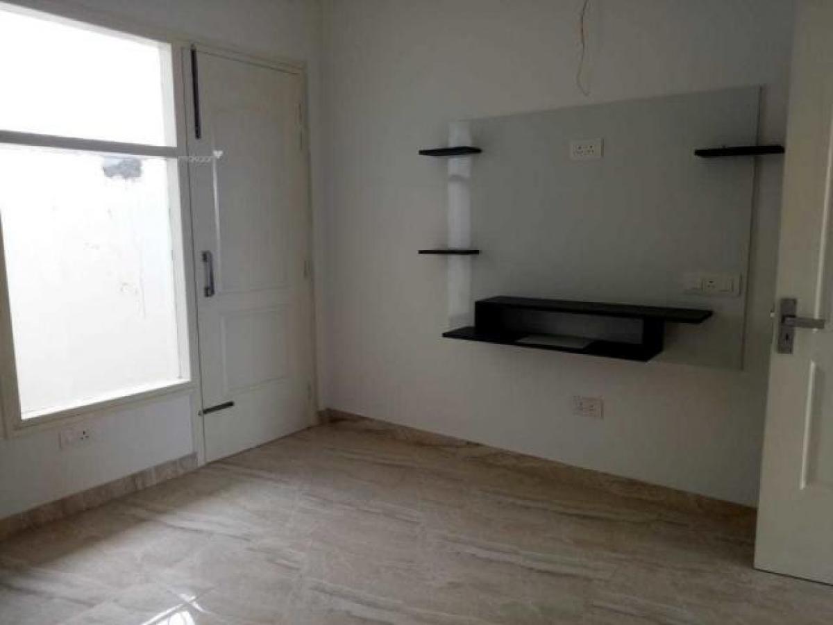 2 bedrooms House in Mohali, India No. 12241