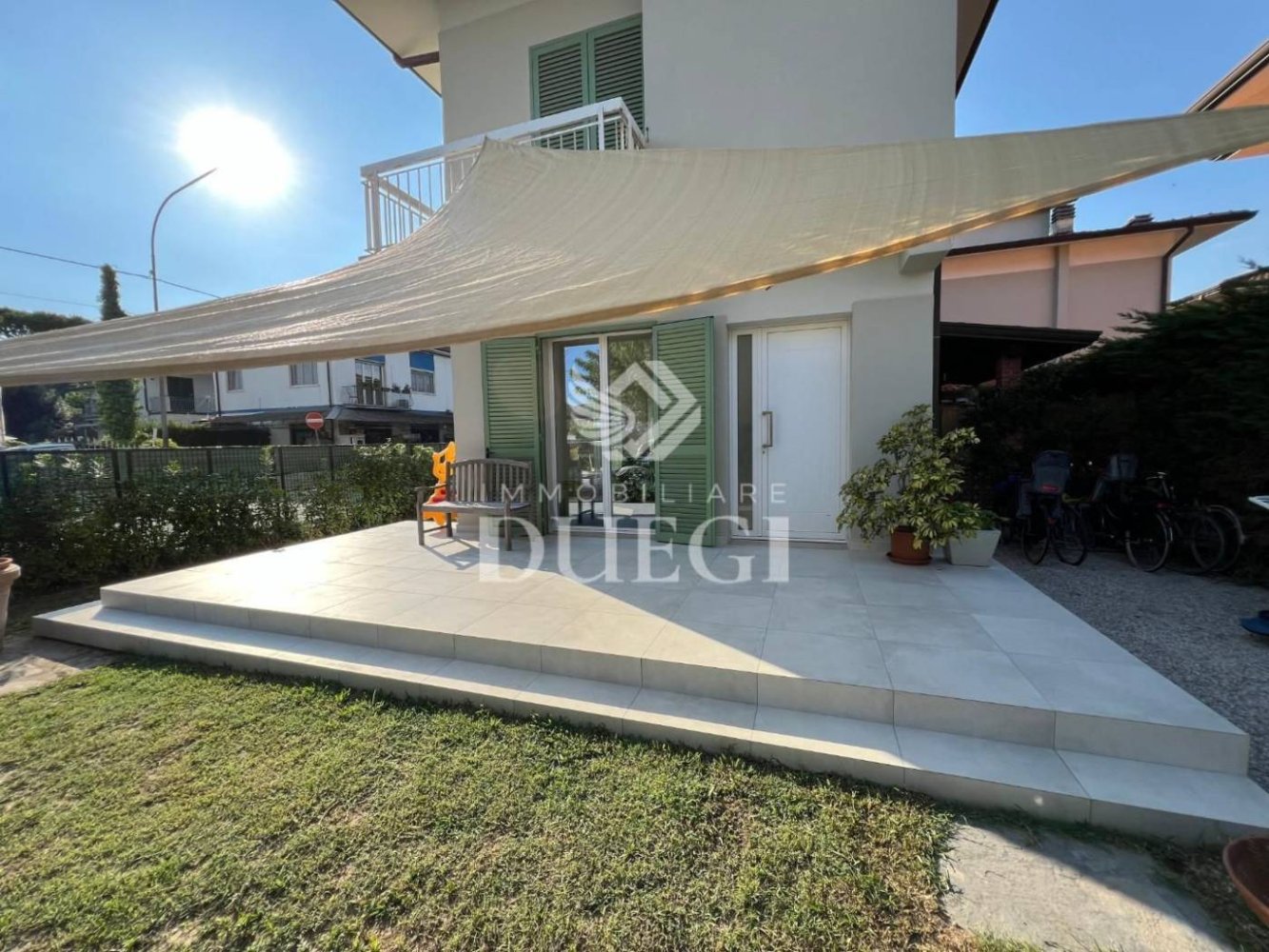 4 bedrooms Villa in Pietrasanta, Italy No. 201380