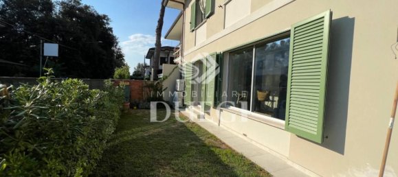 4 bedrooms Villa in Pietrasanta, Italy No. 201380 29