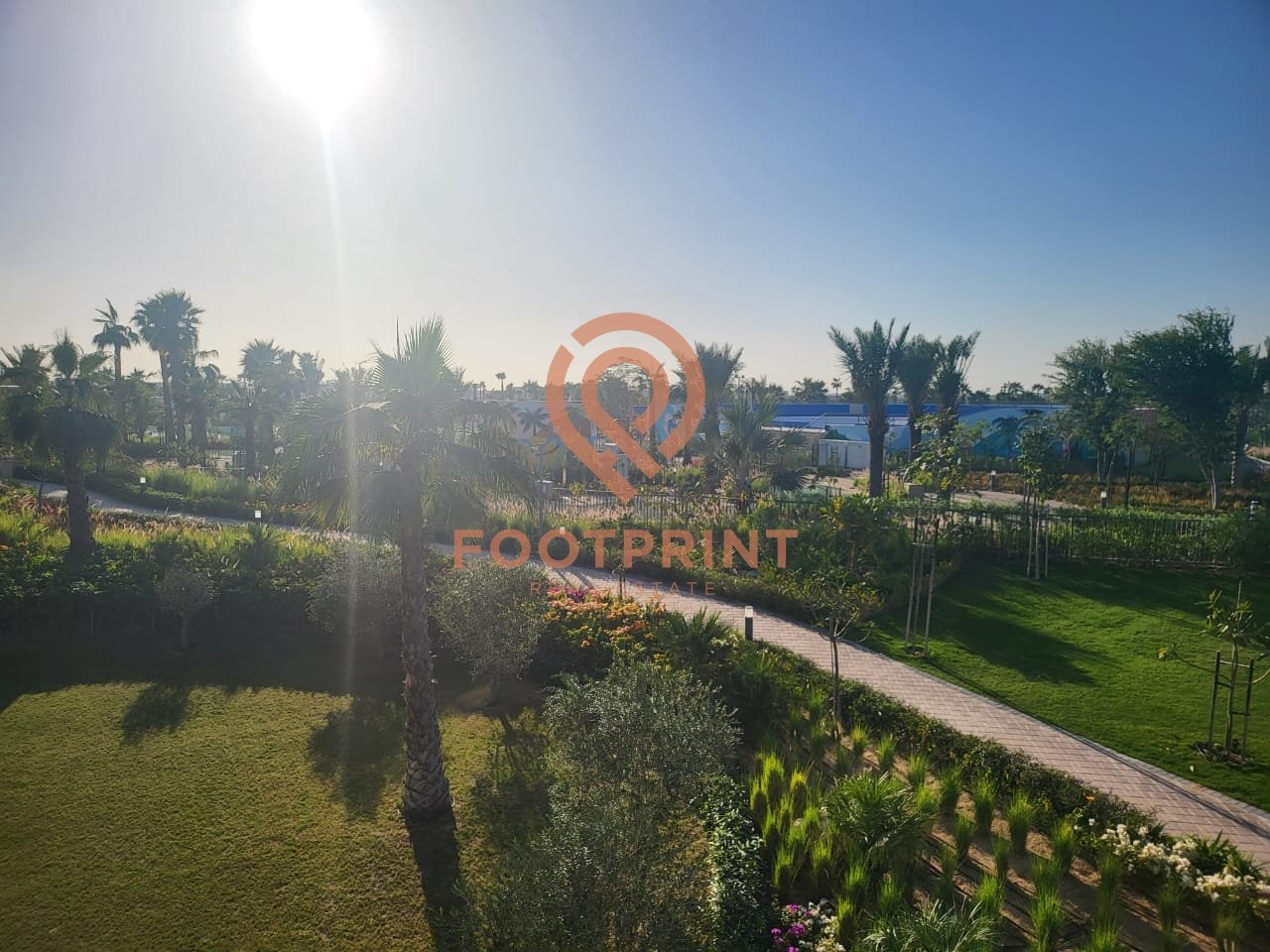 4 bedrooms Townhouse in Dubai, UAE No. 24075