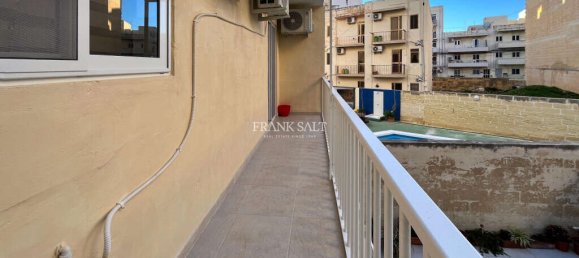 Квартира с 2 спальнями в Сан-Пауль-иль-Бахар, Мальта № 7471 9