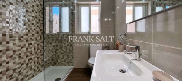 Квартира с 2 спальнями в Сан-Пауль-иль-Бахар, Мальта № 7471 8