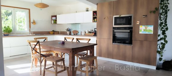 4 bedrooms Villa in Bastia, France No. 299131 6