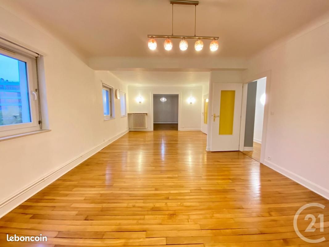 Apartamento de 3 dormitorios en Metz, France No. 58622